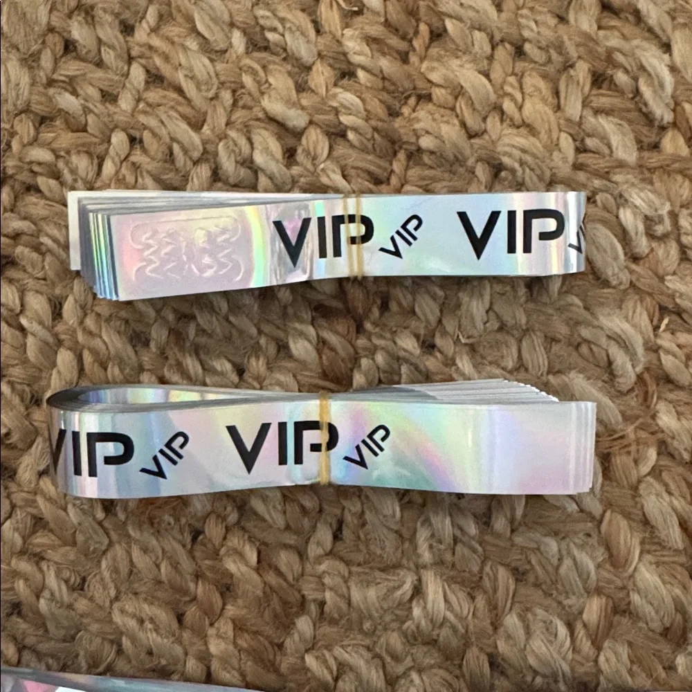 VIP Holographic Party Wristbands - Silver Bundle of 100 +
